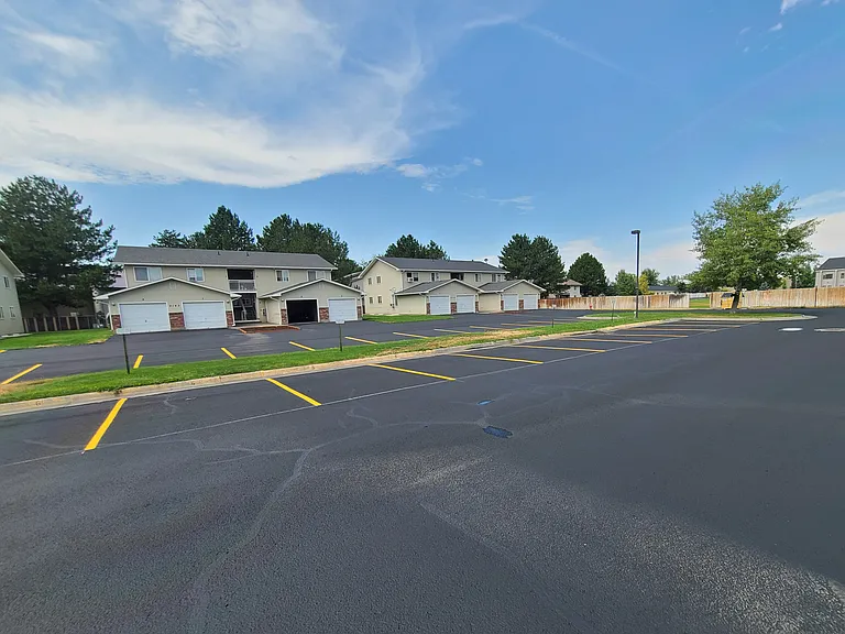 Aspen Park Apartments — Photo 26