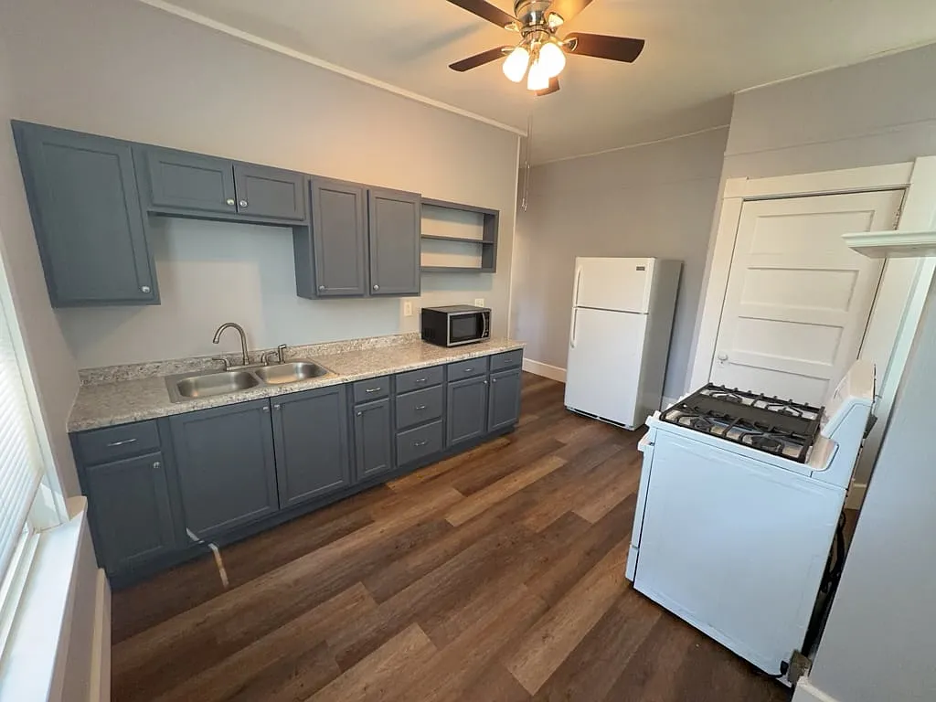 1030 Seton Ave Apt 1 — Photo 4