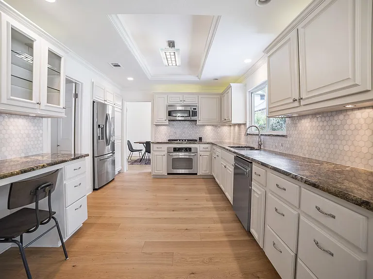 1702 Crested Butte Dr — Photo 5