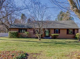 125 Cedar Ridge Ter, Glastonbury, CT 06033