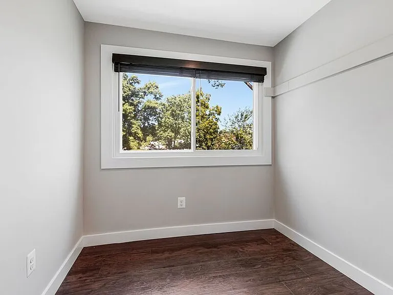 413 Buchanan St NW — Photo 38