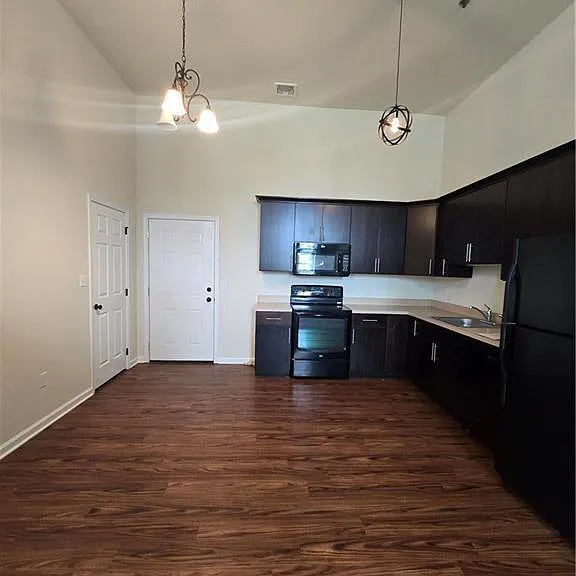 7617 Hamilton Blvd #B — Photo 5