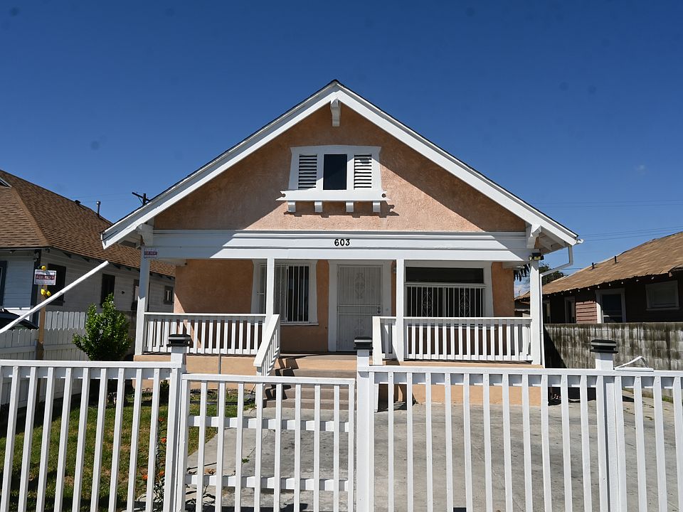 1st image of 603 W 43rd Pl