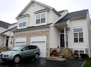 346 Preswicke Ml, Blacklick, OH 43004