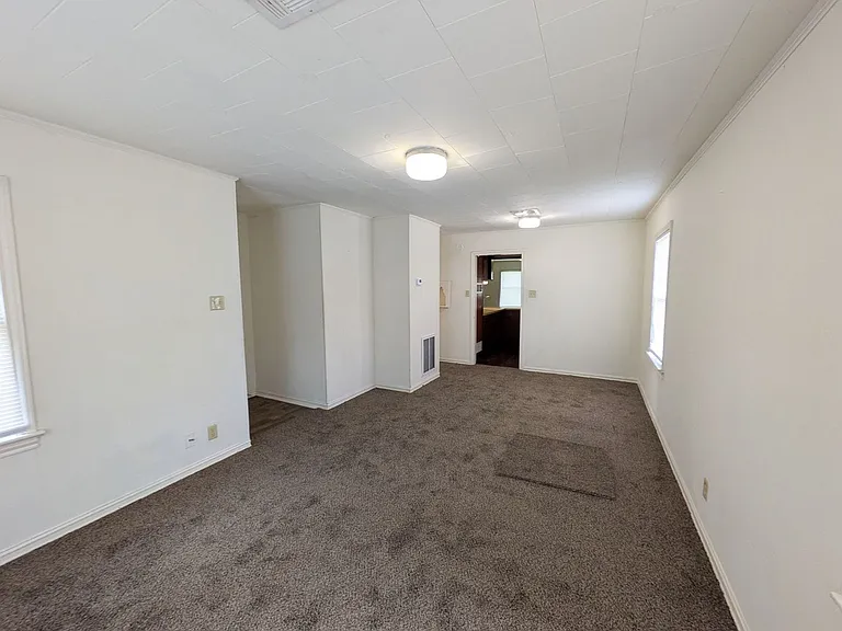 378 Garland Ave — Photo 3