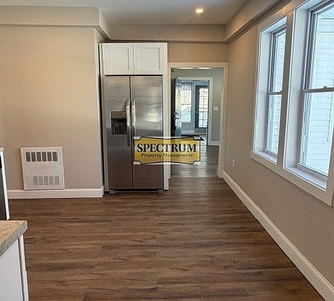 2nd image of 313 State St #5