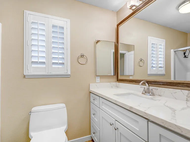 10344 Mignonette St — Photo 17