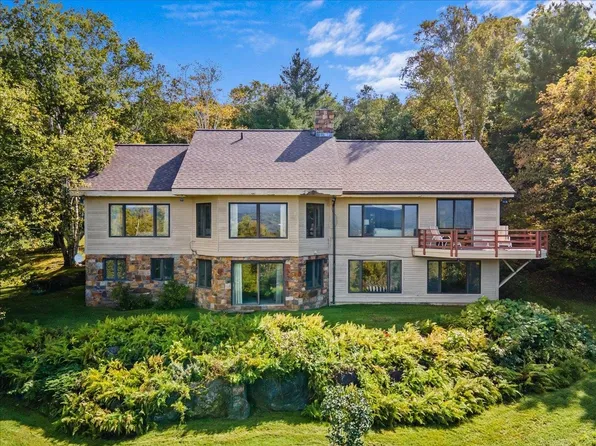 631 Taber Ridge Road, Stowe, VT 05672
