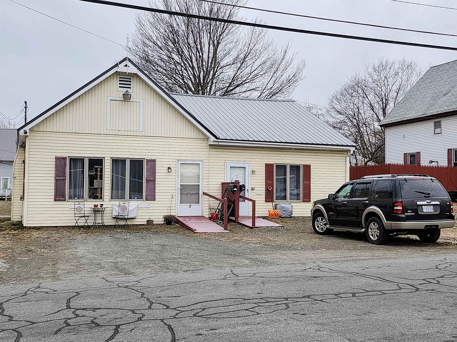 8 Forest Street Woodsville Nh 03785 Zillow