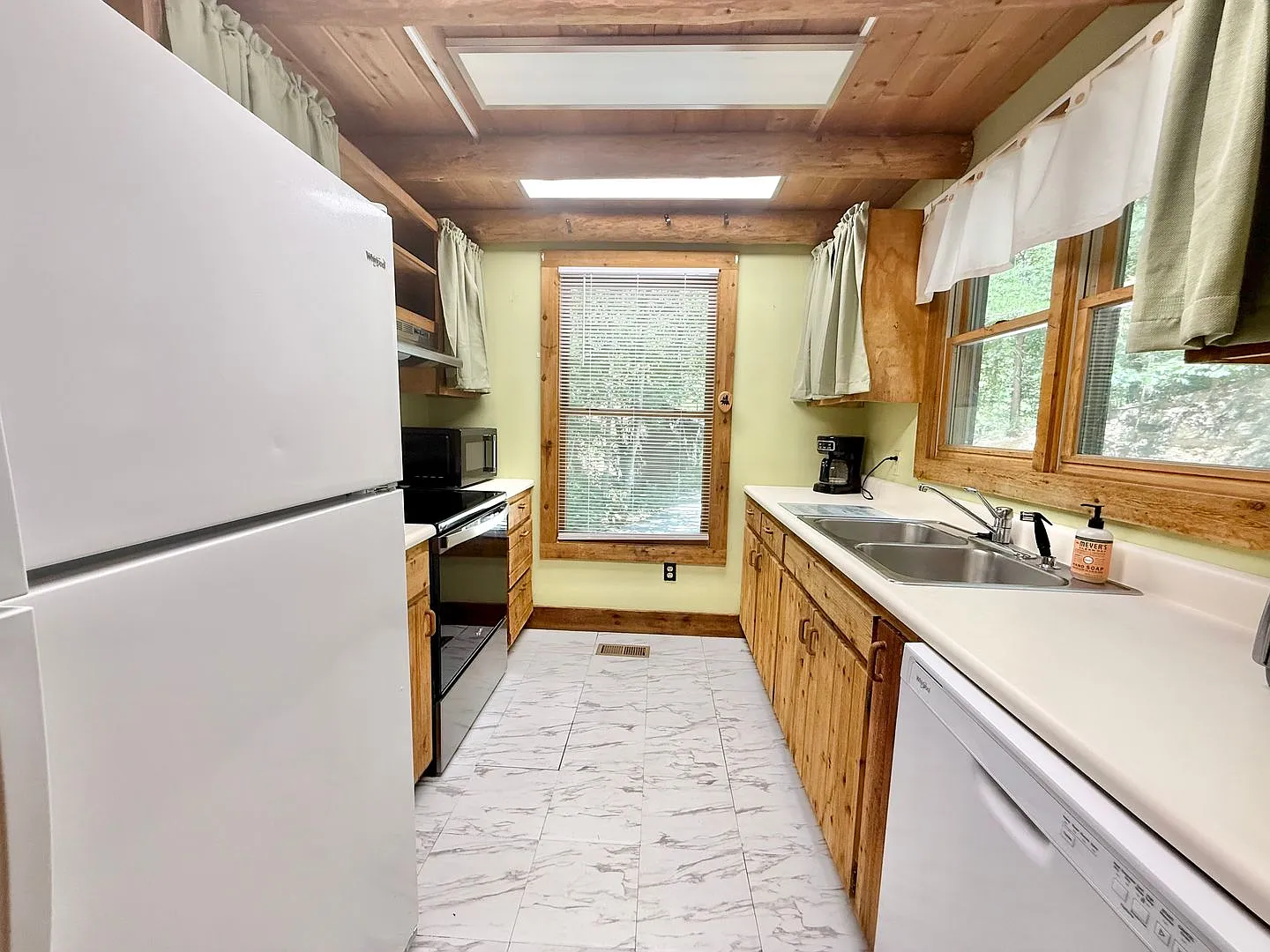 219 Cutter Gap Road Townsend TN 37882 — Photo 4