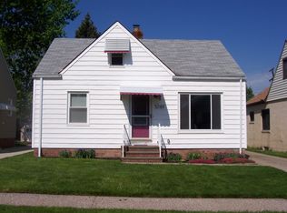 5248 W 49th St, Parma, OH 44134