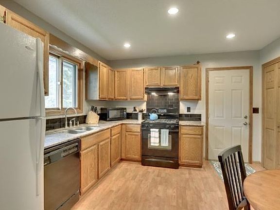Eat-in kitchen with granite counter tops