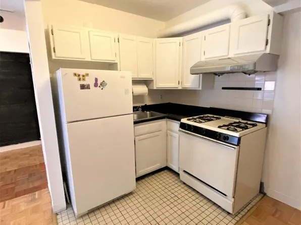 200 Bowery APT 3A, New York, NY 10012