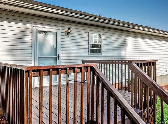 4th image of 153 Angel Oaks Dr