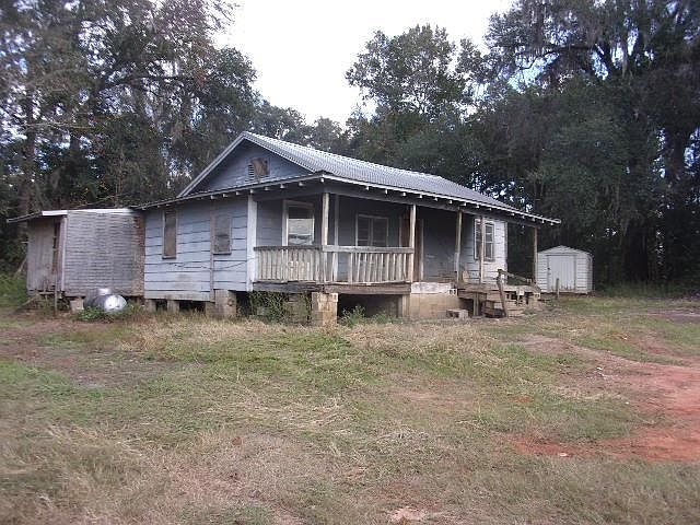 2nd image of 1318 E Jefferson St