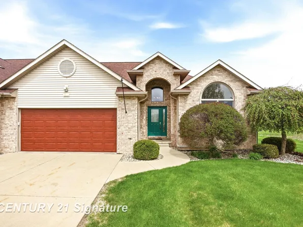 11 Willow Pointe Dr, Freeland, MI 48623
