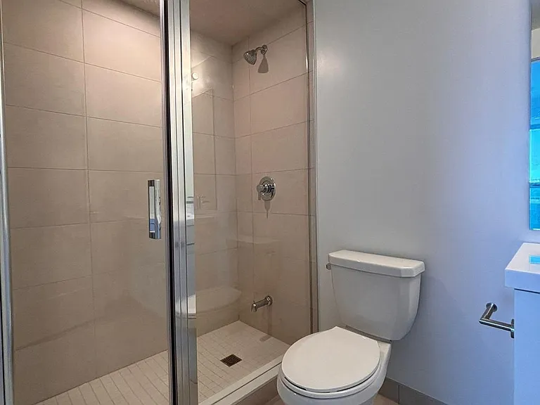 2545 Simcoe St N #418 — Photo 9