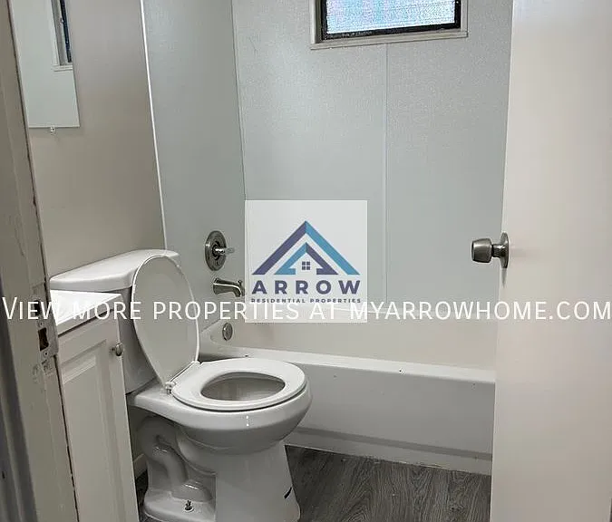 218 Ben Nevis Rd — Photo 8