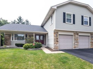 452 Buckthorn Ct, Buffalo Grove, IL