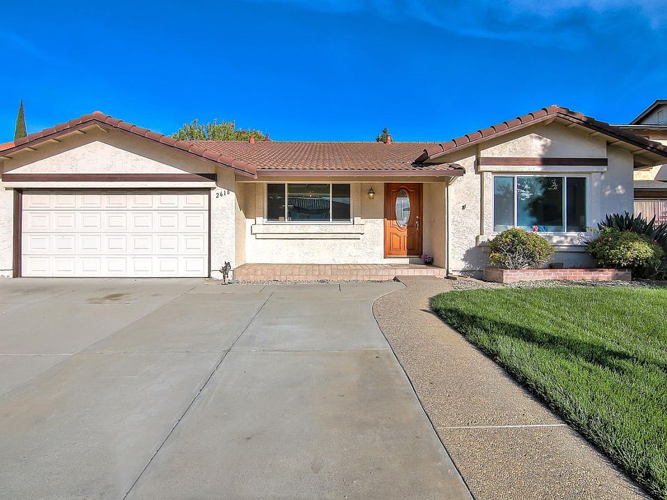 1st image of 2618 Glen Harwick Ct