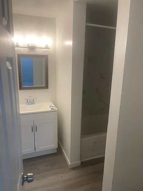 Studio, 517 sqft, $1,575 — Photo 4