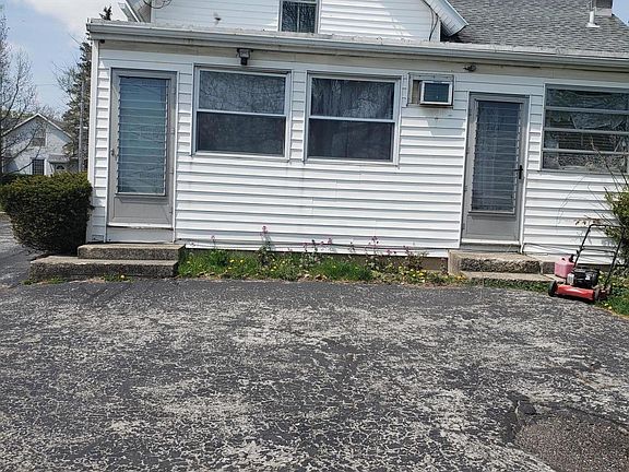 3rd image of 214 N Main St