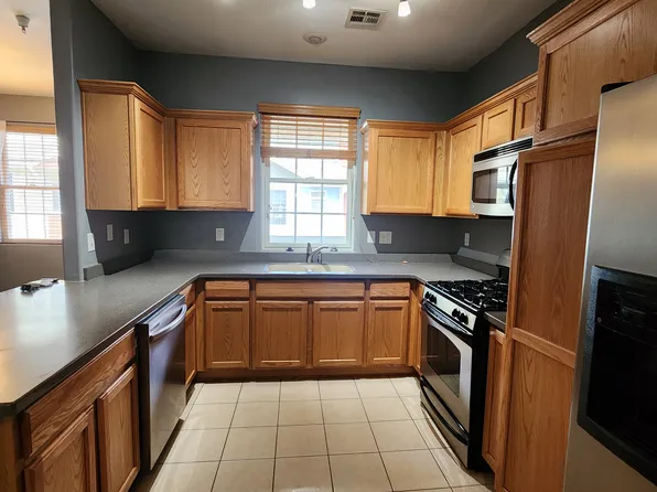 2434 W Cripple Creek Dr, Flagstaff, AZ 86001