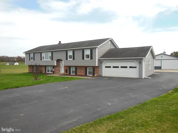12825 Boxwood Ln, Union Bridge, MD 21791