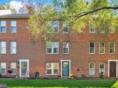 34 Fairfax Vlg, Harrisburg, PA, 17112