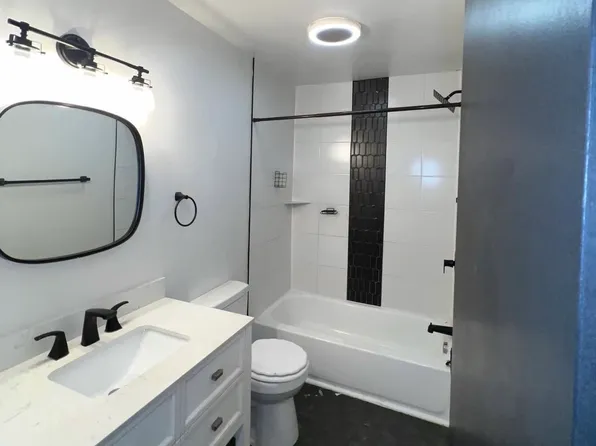 313 E 17th Ave, Homestead, PA 15120
