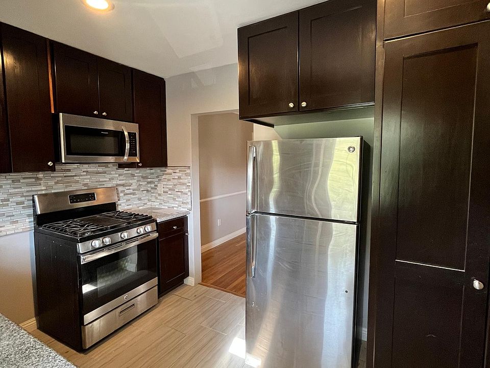 1st image of 1141 E Washington Blvd