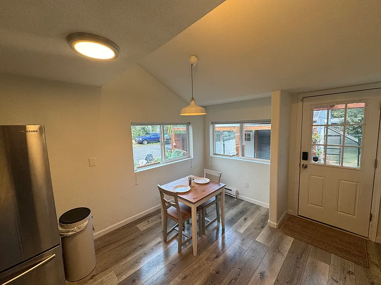 Kitchen with eating nook