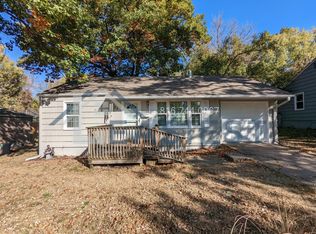 438 W 88th St, Kansas City, MO 64114