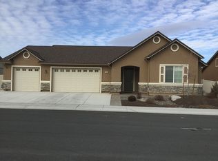 2365 Makenna Dr, Reno, NV 89521