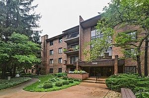 1st image of 7502 Farmingdale Dr APT 207