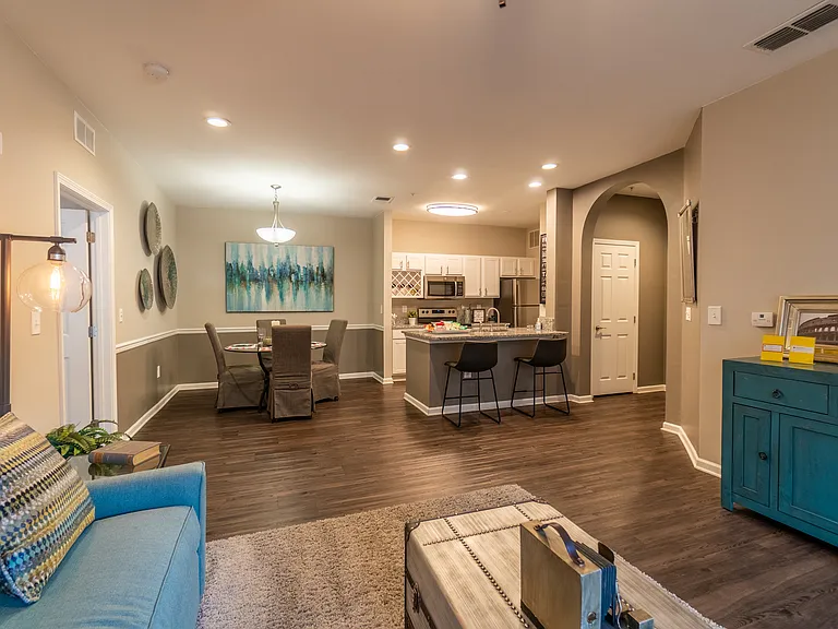 Oaks at Normandy Apartments — Photo 16
