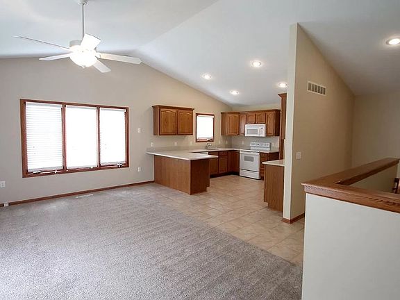 5th image of 3001-3015 SE Grant St #1