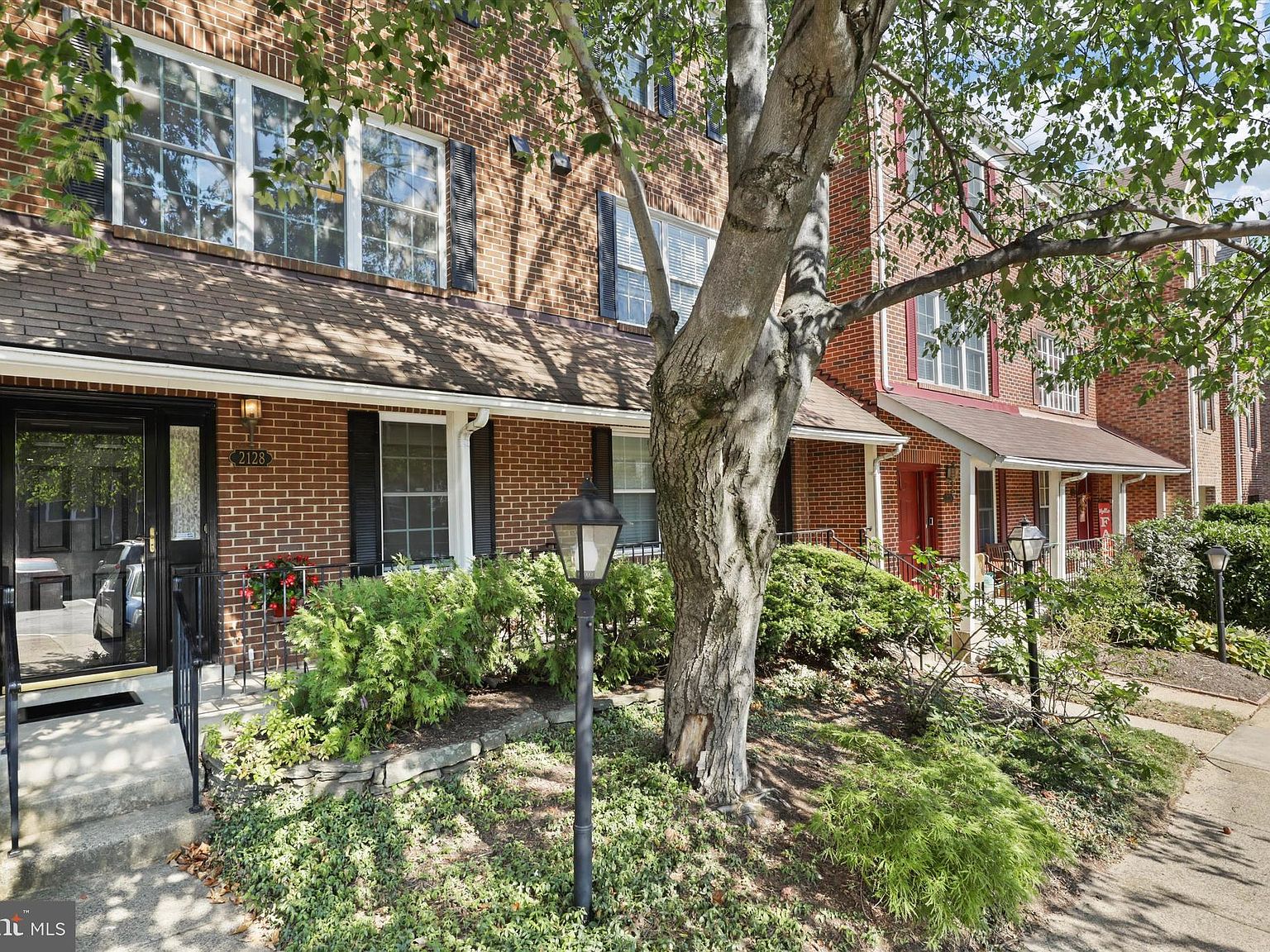 2128 Hutchison Grove Ct, Falls Church, VA 22043 Zillow