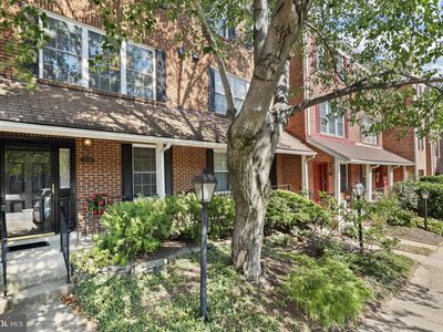 2128 Hutchison Grove Ct, Falls Church, VA, 22043