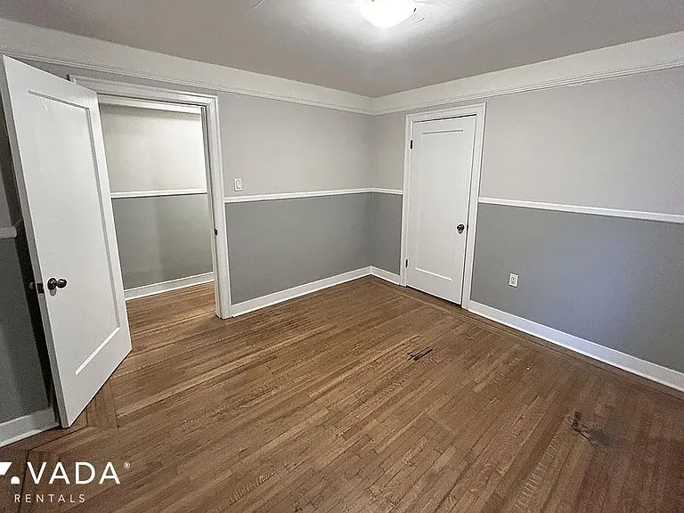 1235 Burnaby St #9 — Photo 8