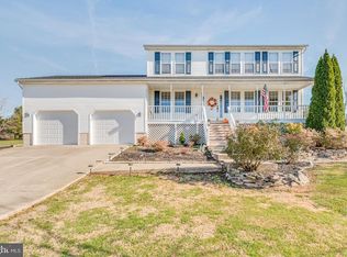 47 Veronica Ct, Charles Town, WV 25414