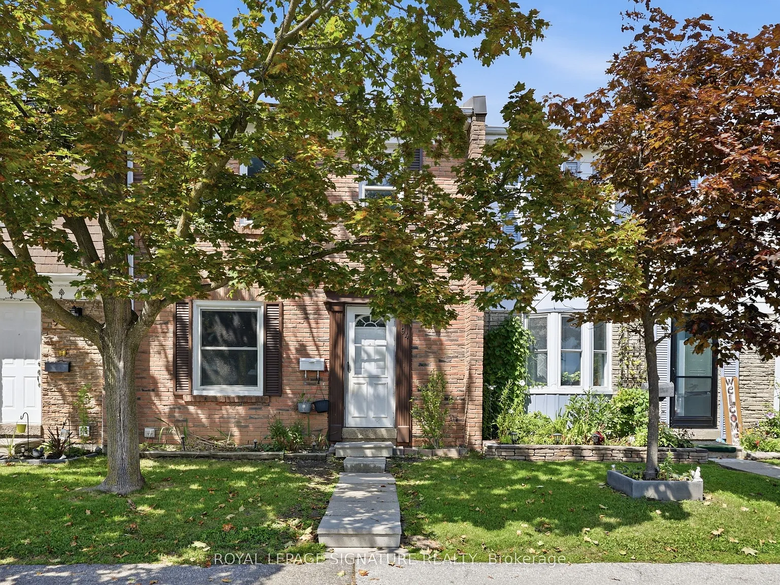 3 bed, $2,700 — Photo 2