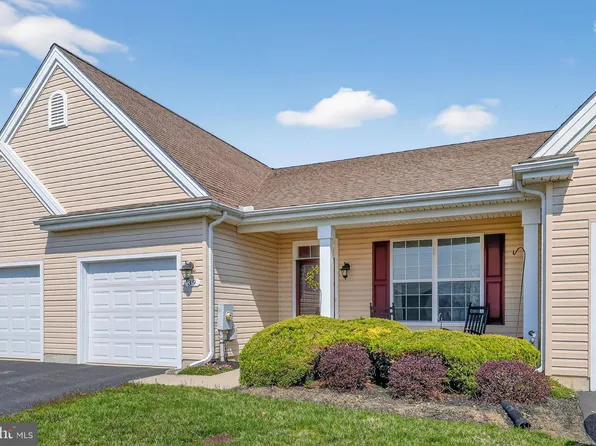 39 Thistle Ct, Smyrna, DE 19977