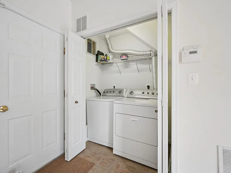 Laundry 1st Floor