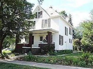 406 W 4th St, Kewanee, IL 61443