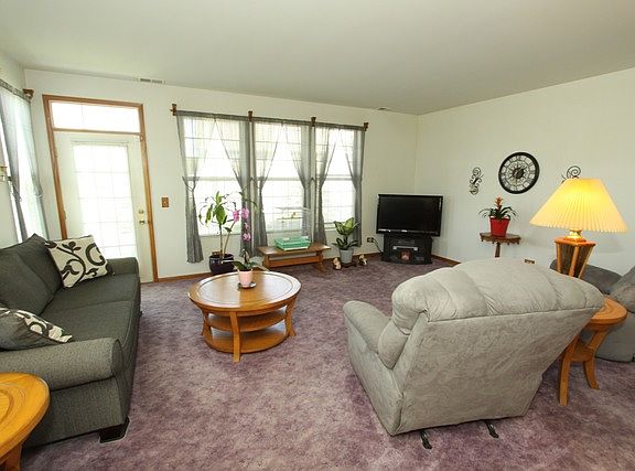 3rd image of 5001 Albany Ct