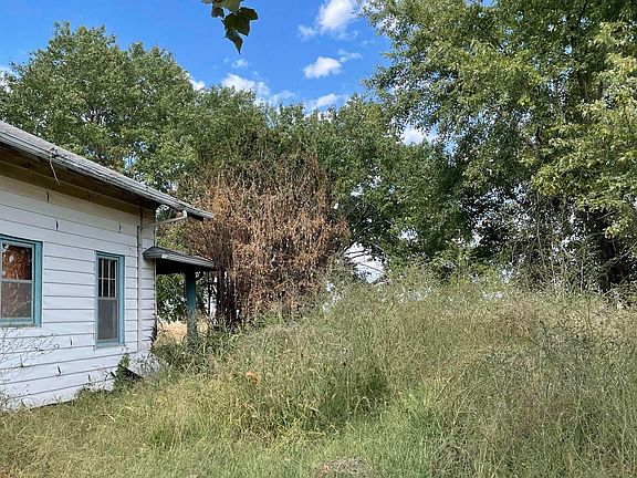 2nd image of 3171 13th St