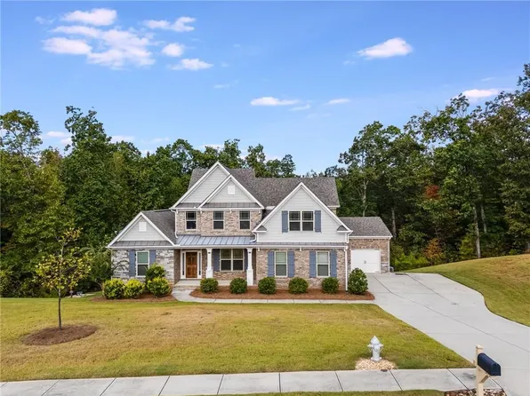 5473 Oconee Dr, Douglasville, GA 30135