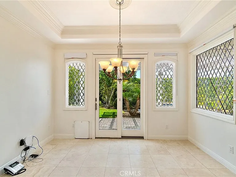 19 Santa Rosa — Photo 14