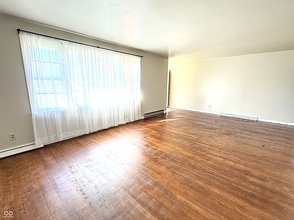 3rd image of 1312 Rocky Ford Rd